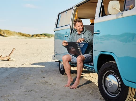 Hochzeits-DJ in Flensburg – Musik und Licht für eure Hochzeit